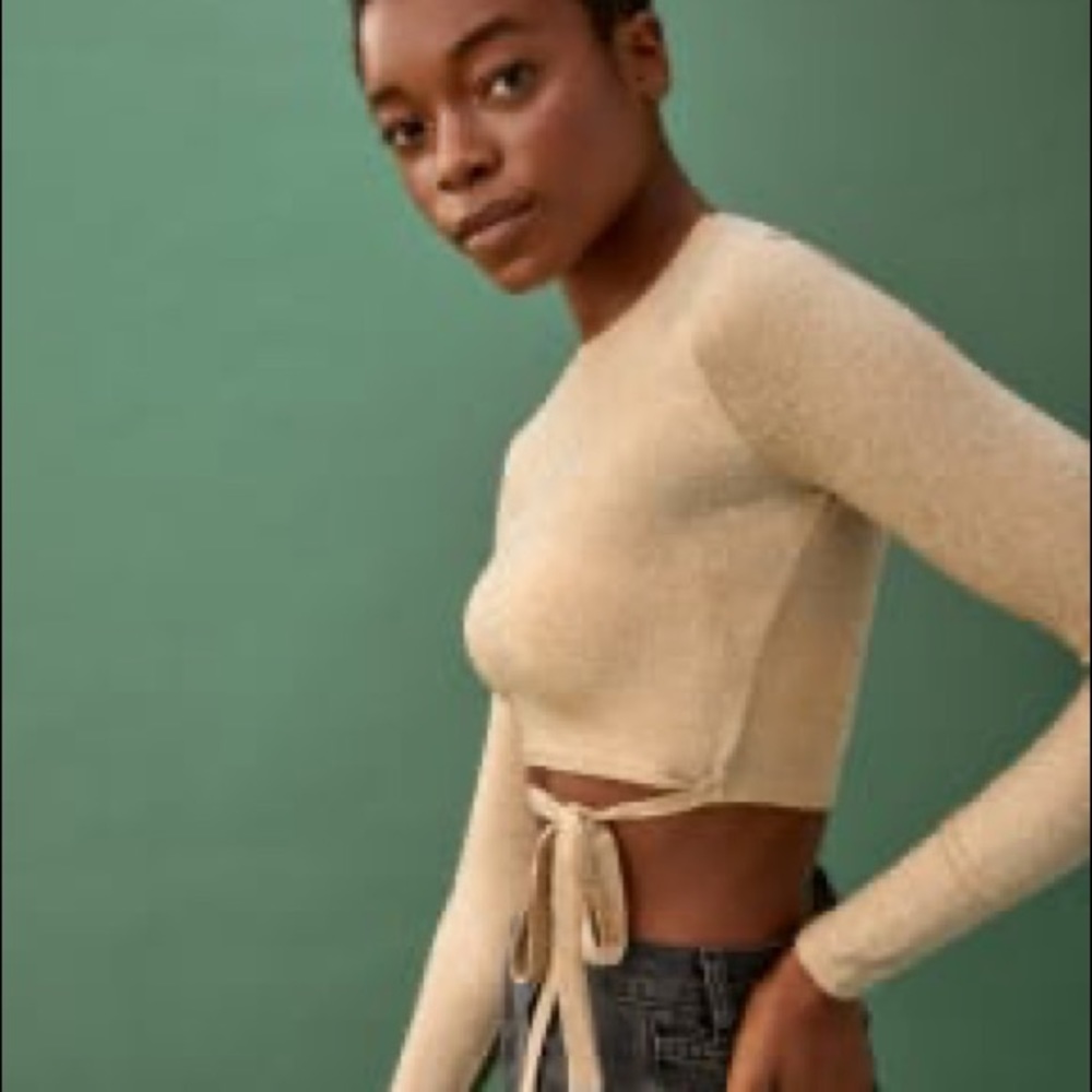 Never worn: Reformation Jupiter top in gold sparkle